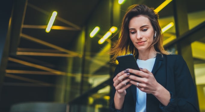 wholesale-distribution-businesswoman-using-mobile-device